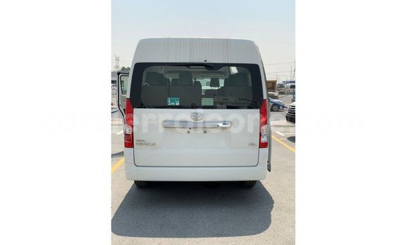 Buy Import Toyota Hiace White Car in Import - Dubai in Kailahun Buy Import Toyota Hiace White Car in Import - Dubai in Kailahun