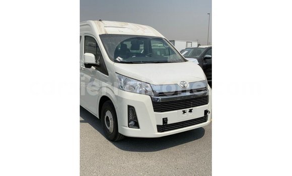 Buy Import Toyota Hiace White Car in Import - Dubai in Kailahun Buy Import Toyota Hiace White Car in Import - Dubai in Kailahun