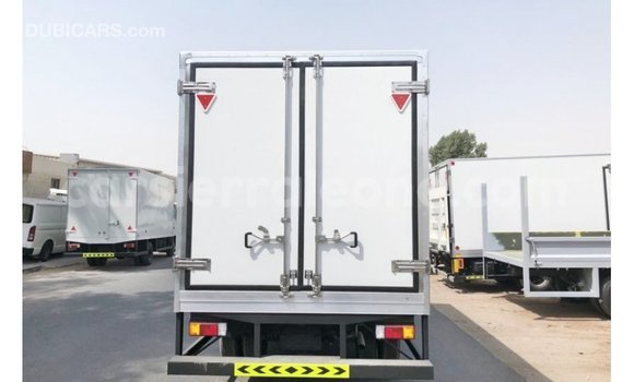 Buy Import Hino 300 Series White Truck in Import - Dubai in Kailahun Buy Import Hino 300 Series White Truck in Import - Dubai in Kailahun
