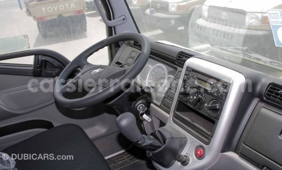 Buy Import Mitsubishi Carisma White Car in Import - Dubai in Kailahun Buy Import Mitsubishi Carisma White Car in Import - Dubai in Kailahun