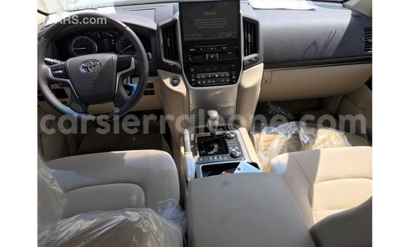 Buy Import Toyota Land Cruiser Black Car in Import - Dubai in Kailahun Buy Import Toyota Land Cruiser Black Car in Import - Dubai in Kailahun