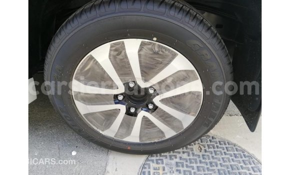 Buy Import Toyota Land Cruiser White Car in Import - Dubai in Kailahun Buy Import Toyota Land Cruiser White Car in Import - Dubai in Kailahun