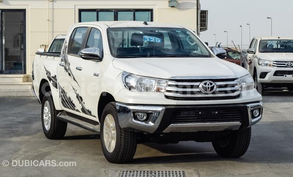 Buy Import Toyota Hilux White Car in Import - Dubai in Kailahun Buy Import Toyota Hilux White Car in Import - Dubai in Kailahun
