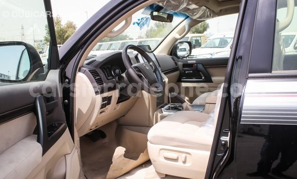 Buy Import Toyota Land Cruiser Black Car in Import - Dubai in Kailahun Buy Import Toyota Land Cruiser Black Car in Import - Dubai in Kailahun