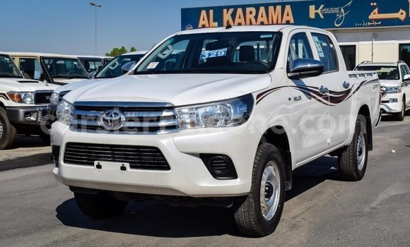 Buy Import Toyota Hilux White Car in Import - Dubai in Kailahun Buy Import Toyota Hilux White Car in Import - Dubai in Kailahun