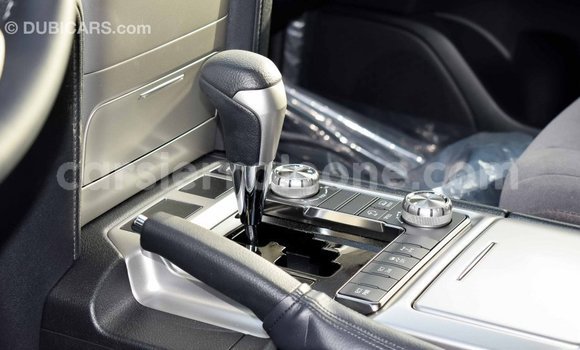 Buy Import Toyota Land Cruiser Black Car in Import - Dubai in Kailahun Buy Import Toyota Land Cruiser Black Car in Import - Dubai in Kailahun