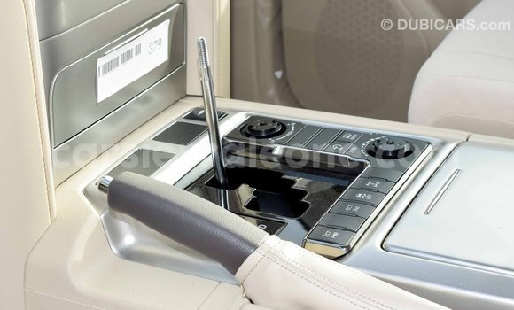 Buy Import Toyota Land Cruiser White Car in Import - Dubai in Kailahun Buy Import Toyota Land Cruiser White Car in Import - Dubai in Kailahun