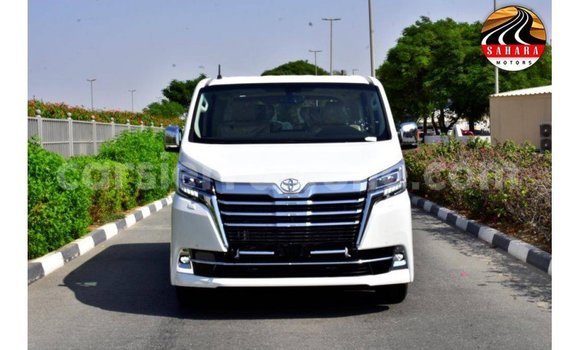 Buy Import Toyota Granvia White Car in Import - Dubai in Kailahun Buy Import Toyota Granvia White Car in Import - Dubai in Kailahun