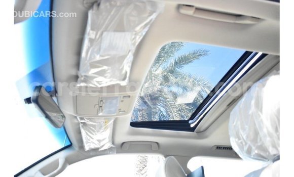 Buy Import Toyota Land Cruiser White Car in Import - Dubai in Kailahun Buy Import Toyota Land Cruiser White Car in Import - Dubai in Kailahun