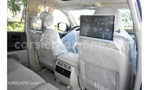 Buy Import Toyota Land Cruiser White Car in Import - Dubai in Kailahun Buy Import Toyota Land Cruiser White Car in Import - Dubai in Kailahun