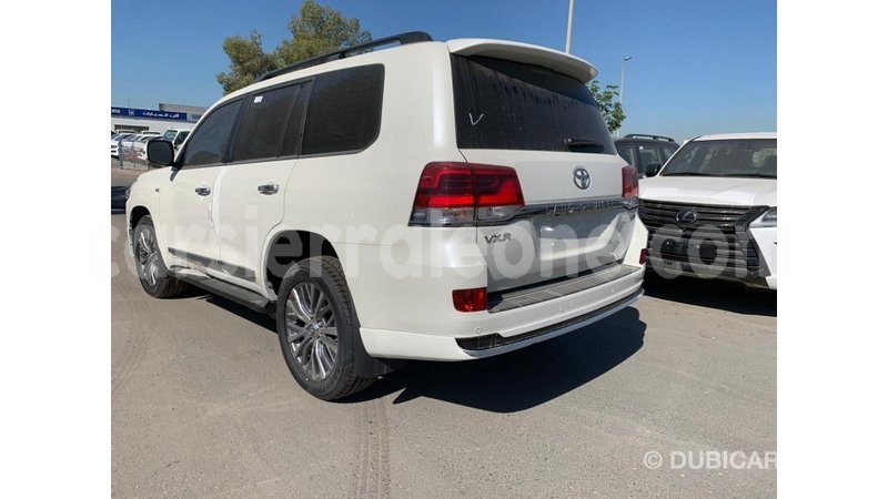 Big with watermark toyota land cruiser kailahun import dubai 5240