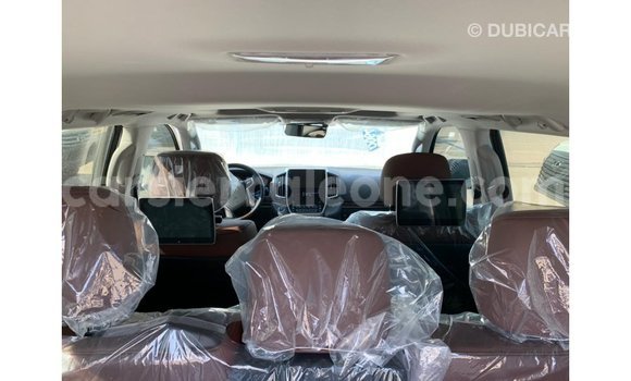 Buy Import Toyota Land Cruiser White Car in Import - Dubai in Kailahun Buy Import Toyota Land Cruiser White Car in Import - Dubai in Kailahun