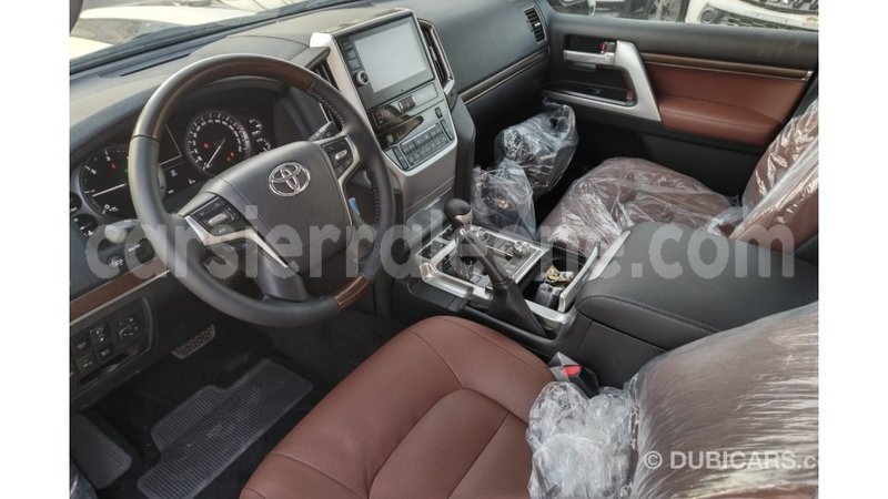 Big with watermark toyota land cruiser kailahun import dubai 5241