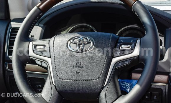 Buy Import Toyota Land Cruiser Black Car in Import - Dubai in Kailahun Buy Import Toyota Land Cruiser Black Car in Import - Dubai in Kailahun
