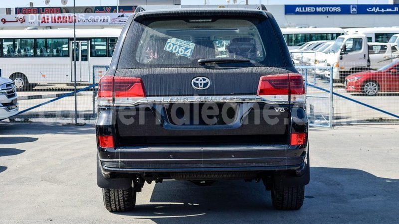 Big with watermark toyota land cruiser kailahun import dubai 5246