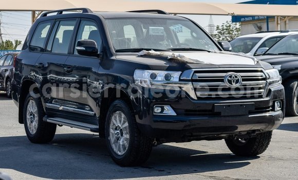 Acheter Import Voiture Toyota Land Cruiser Noir à Import - Dubai, Kailahun Acheter Import Voiture Toyota Land Cruiser Noir à Import - Dubai, Kailahun