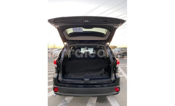 Buy Import Toyota Highlander Black Car in Import - Dubai in Kailahun Buy Import Toyota Highlander Black Car in Import - Dubai in Kailahun