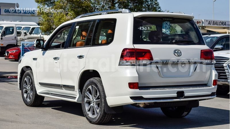 Big with watermark toyota land cruiser kailahun import dubai 5257