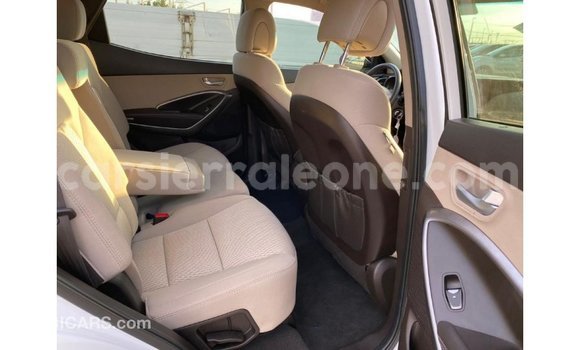 Buy Import Hyundai Santa Fe White Car in Import - Dubai in Kailahun Buy Import Hyundai Santa Fe White Car in Import - Dubai in Kailahun