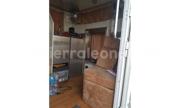 Buy Import Kia Carens White Car in Import - Dubai in Kailahun Buy Import Kia Carens White Car in Import - Dubai in Kailahun