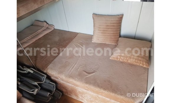 Buy Import Kia Carens White Car in Import - Dubai in Kailahun Buy Import Kia Carens White Car in Import - Dubai in Kailahun