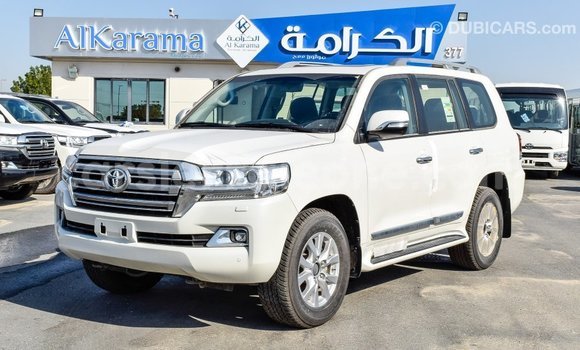 Buy Import Toyota Land Cruiser White Car in Import - Dubai in Kailahun Buy Import Toyota Land Cruiser White Car in Import - Dubai in Kailahun