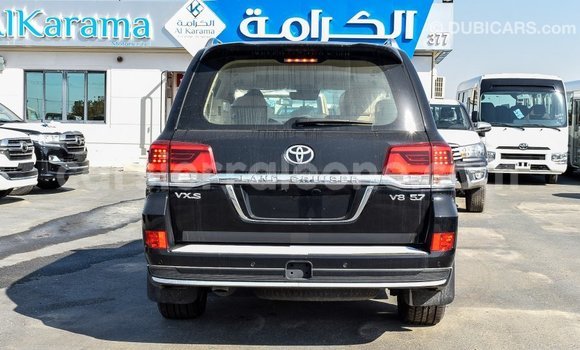Buy Import Toyota Land Cruiser Black Car in Import - Dubai in Kailahun Buy Import Toyota Land Cruiser Black Car in Import - Dubai in Kailahun