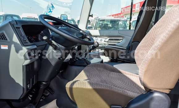 Buy Import Toyota Coaster White Car in Import - Dubai in Kailahun Buy Import Toyota Coaster White Car in Import - Dubai in Kailahun