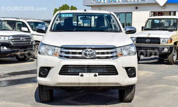 Buy Import Toyota Hilux White Car in Import - Dubai in Kailahun Buy Import Toyota Hilux White Car in Import - Dubai in Kailahun