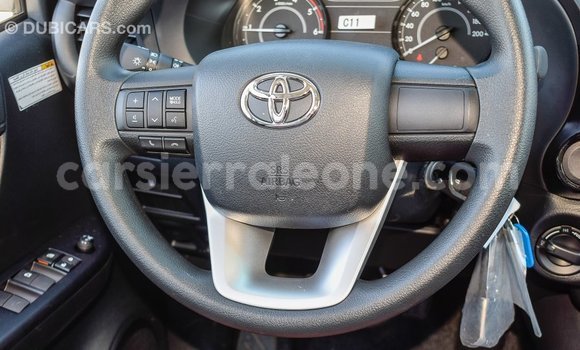 Buy Import Toyota Hilux White Car in Import - Dubai in Kailahun Buy Import Toyota Hilux White Car in Import - Dubai in Kailahun