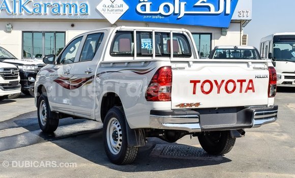 Buy Import Toyota Hilux White Car in Import - Dubai in Kailahun Buy Import Toyota Hilux White Car in Import - Dubai in Kailahun