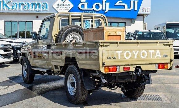 Buy Import Toyota Land Cruiser Beige Car in Import - Dubai in Kailahun Buy Import Toyota Land Cruiser Beige Car in Import - Dubai in Kailahun