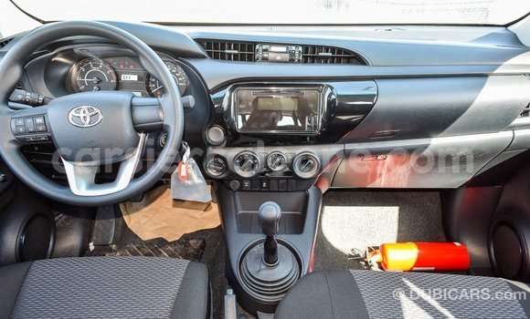 Buy Import Toyota Hilux Other Car in Import - Dubai in Kailahun Buy Import Toyota Hilux Other Car in Import - Dubai in Kailahun