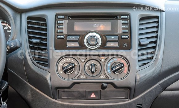 Buy Import Mitsubishi L200 White Car in Import - Dubai in Kailahun Buy Import Mitsubishi L200 White Car in Import - Dubai in Kailahun