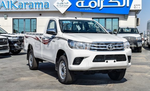 Buy Import Toyota Hilux White Car in Import - Dubai in Kailahun Buy Import Toyota Hilux White Car in Import - Dubai in Kailahun