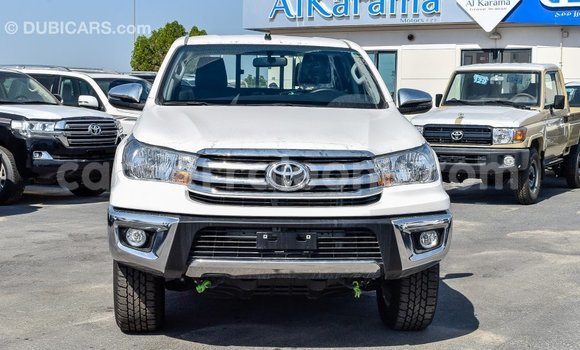 Buy Import Toyota Hilux White Car in Import - Dubai in Kailahun Buy Import Toyota Hilux White Car in Import - Dubai in Kailahun