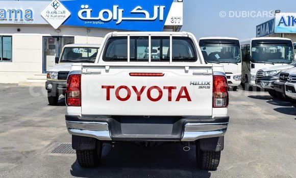 Buy Import Toyota Hilux White Car in Import - Dubai in Kailahun Buy Import Toyota Hilux White Car in Import - Dubai in Kailahun