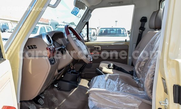 Buy Import Toyota Land Cruiser Beige Car in Import - Dubai in Kailahun Buy Import Toyota Land Cruiser Beige Car in Import - Dubai in Kailahun