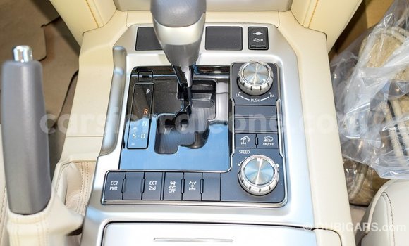 Buy Import Toyota Land Cruiser Black Car in Import - Dubai in Kailahun Buy Import Toyota Land Cruiser Black Car in Import - Dubai in Kailahun