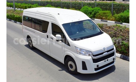 Buy Import Toyota Hiace White Car in Import - Dubai in Kailahun Buy Import Toyota Hiace White Car in Import - Dubai in Kailahun