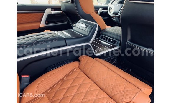 Buy Import Toyota Land Cruiser Black Car in Import - Dubai in Kailahun Buy Import Toyota Land Cruiser Black Car in Import - Dubai in Kailahun