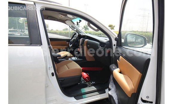 Buy Import Toyota Fortuner White Car in Import - Dubai in Kailahun Buy Import Toyota Fortuner White Car in Import - Dubai in Kailahun