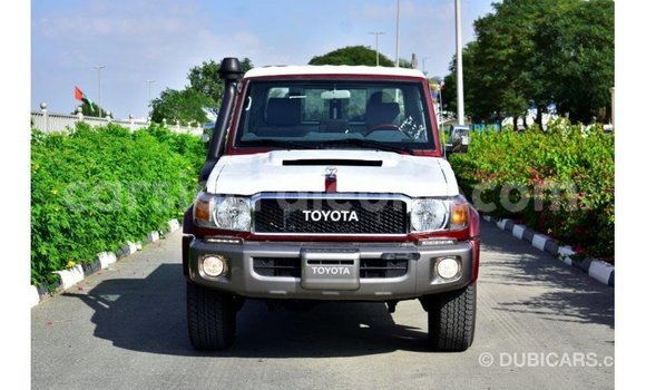 Buy Import Toyota Land Cruiser Red Car in Import - Dubai in Kailahun Buy Import Toyota Land Cruiser Red Car in Import - Dubai in Kailahun
