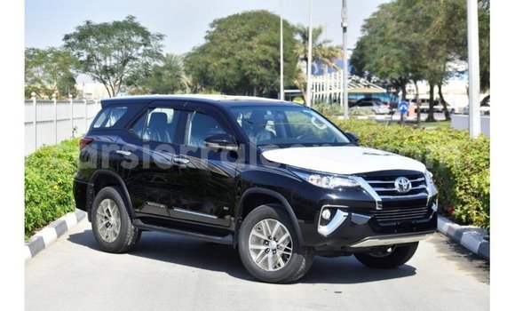 Buy Import Toyota Fortuner Black Car in Import - Dubai in Kailahun Buy Import Toyota Fortuner Black Car in Import - Dubai in Kailahun