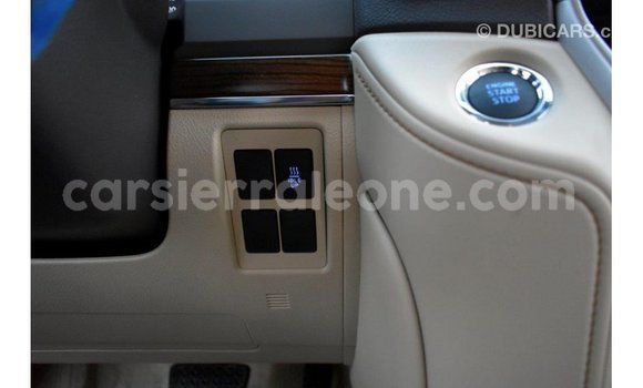 Buy Import Toyota Land Cruiser White Car in Import - Dubai in Kailahun Buy Import Toyota Land Cruiser White Car in Import - Dubai in Kailahun