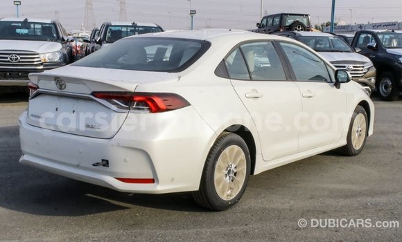 Buy Import Toyota Corolla White Car in Import - Dubai in Kailahun Buy Import Toyota Corolla White Car in Import - Dubai in Kailahun