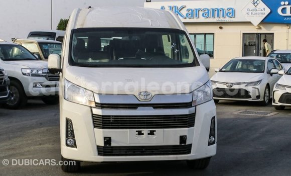 Buy Import Toyota Hiace White Car in Import - Dubai in Kailahun Buy Import Toyota Hiace White Car in Import - Dubai in Kailahun