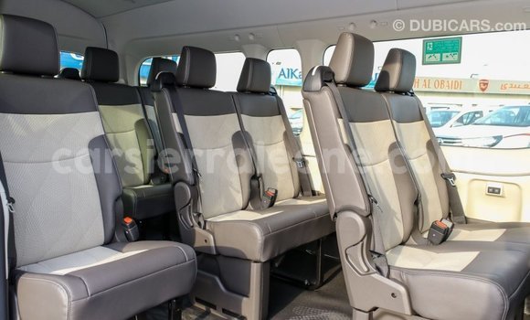 Buy Import Toyota Hiace White Car in Import - Dubai in Kailahun Buy Import Toyota Hiace White Car in Import - Dubai in Kailahun