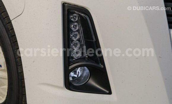 Buy Import Toyota Hiace White Car in Import - Dubai in Kailahun Buy Import Toyota Hiace White Car in Import - Dubai in Kailahun