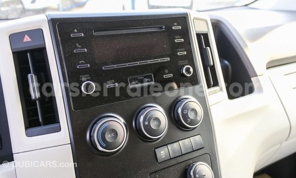 Buy Import Toyota Hiace White Car in Import - Dubai in Kailahun Buy Import Toyota Hiace White Car in Import - Dubai in Kailahun